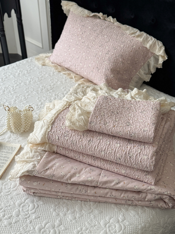 Francijas stila lielā mežģīņu gultas pārklājs komplekts ar augu un ziedu rakstu, twill audums, reaktīvā drukāšana un krāsošana, materiāls: zīda ziedu motīvi