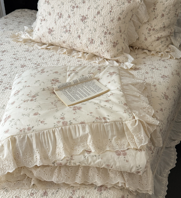 Francijas stila lielā mežģīņu gultas pārklājs komplekts ar augu un ziedu rakstu, twill audums, reaktīvā drukāšana un krāsošana, materiāls: zīda ziedu motīvi