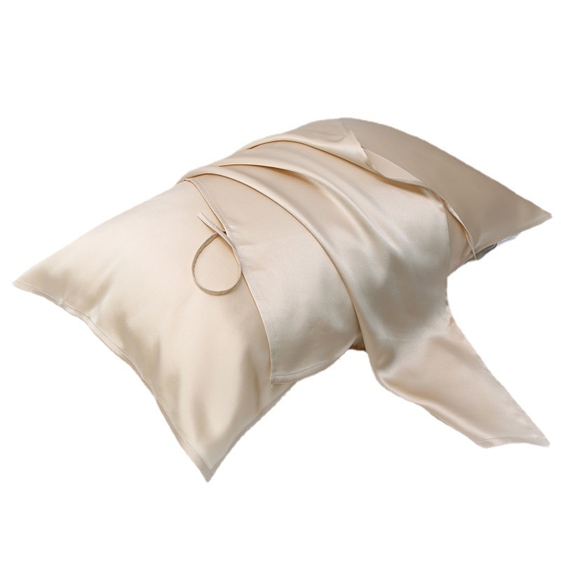 Párnahuzat lepke motívummal, 19 momme Mulberry selyem, 100% selyem, satén szövés, reaktív színezés, modern minimalista stílus, pánttal