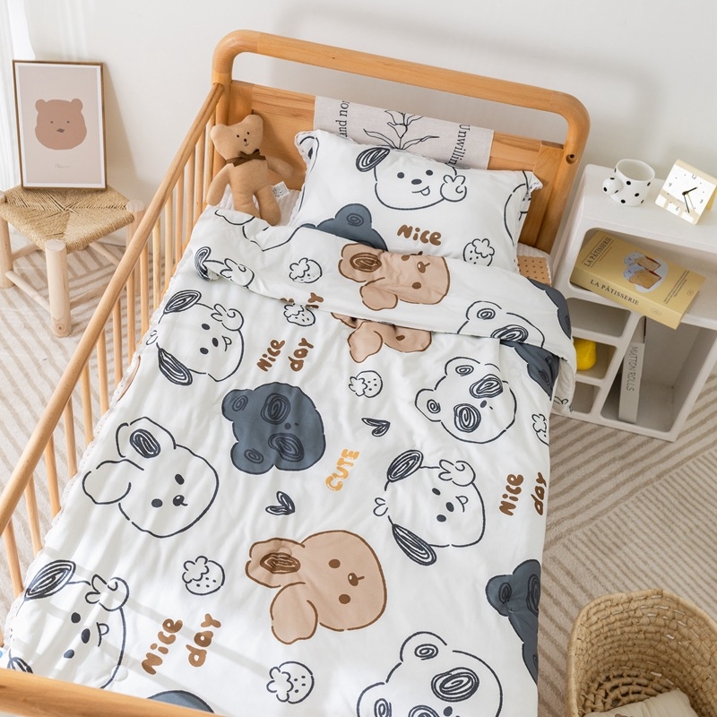 Bērnu adīts kokvilnas pleds ar sojas šķiedras pildījumu, karikatūru stilā (svars 1.0–1.5 kg; visas sezonas; auduma blīvums 133×76; materiāls: adīts kokvilna; pildījums: sojas šķiedra)