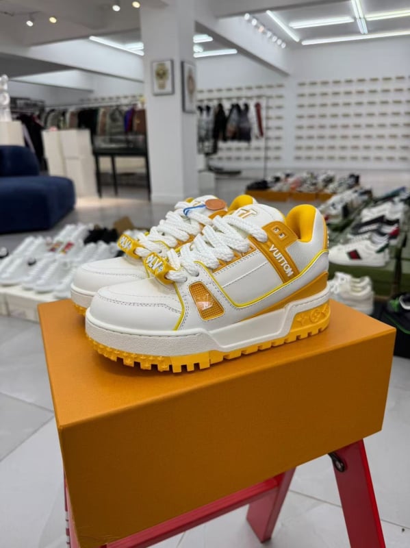 LVTrainer Maxi Chunky kurpes – universālas, augstuma palielināšanai paredzēts pamatnes platums, virsdaļa no teļa ādas pirmās kvalitātes, augstas tehnoloģijas, piemērotas visām četrām sezonām