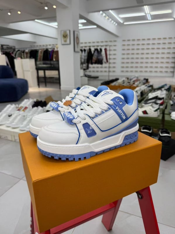 LVTrainer Maxi Chunky kurpes – universālas, augstuma palielināšanai paredzēts pamatnes platums, virsdaļa no teļa ādas pirmās kvalitātes, augstas tehnoloģijas, piemērotas visām četrām sezonām