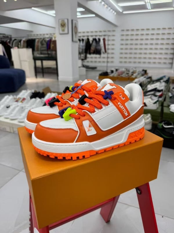 LVTrainer Maxi Chunky kurpes – universālas, augstuma palielināšanai paredzēts pamatnes platums, virsdaļa no teļa ādas pirmās kvalitātes, augstas tehnoloģijas, piemērotas visām četrām sezonām