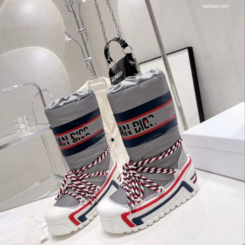 Moteriški žieminiai sniego botai su aukštu viršumi, klininis kulnas, šilkinis viršus, guma padas, avių velūro įdėklas