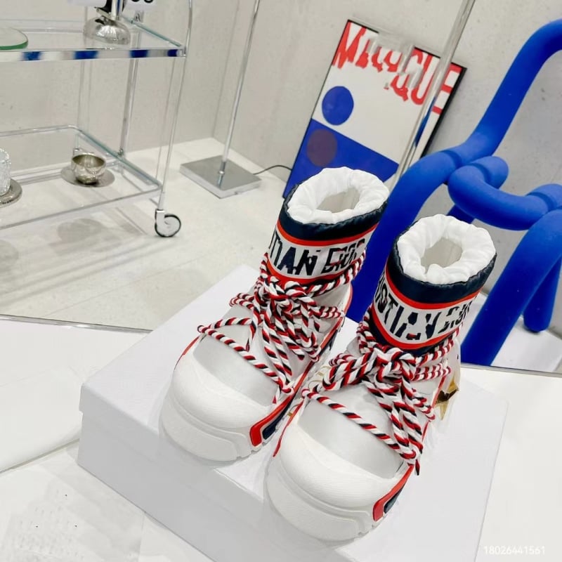 Moteriški žieminiai sniego botai su aukštu viršumi, klininis kulnas, šilkinis viršus, guma padas, avių velūro įdėklas