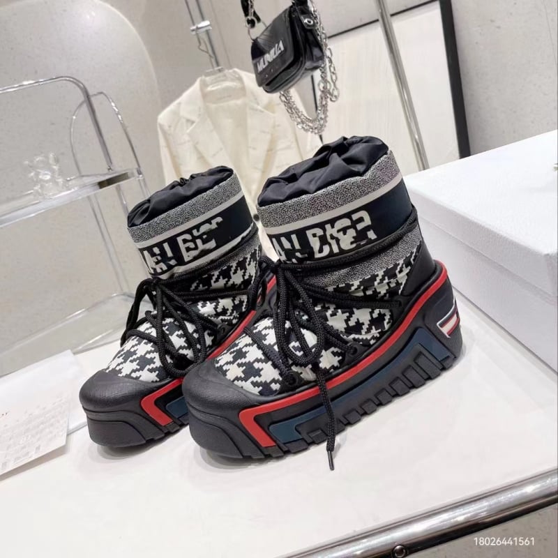 Moteriški žieminiai sniego botai su aukštu viršumi, klininis kulnas, šilkinis viršus, guma padas, avių velūro įdėklas