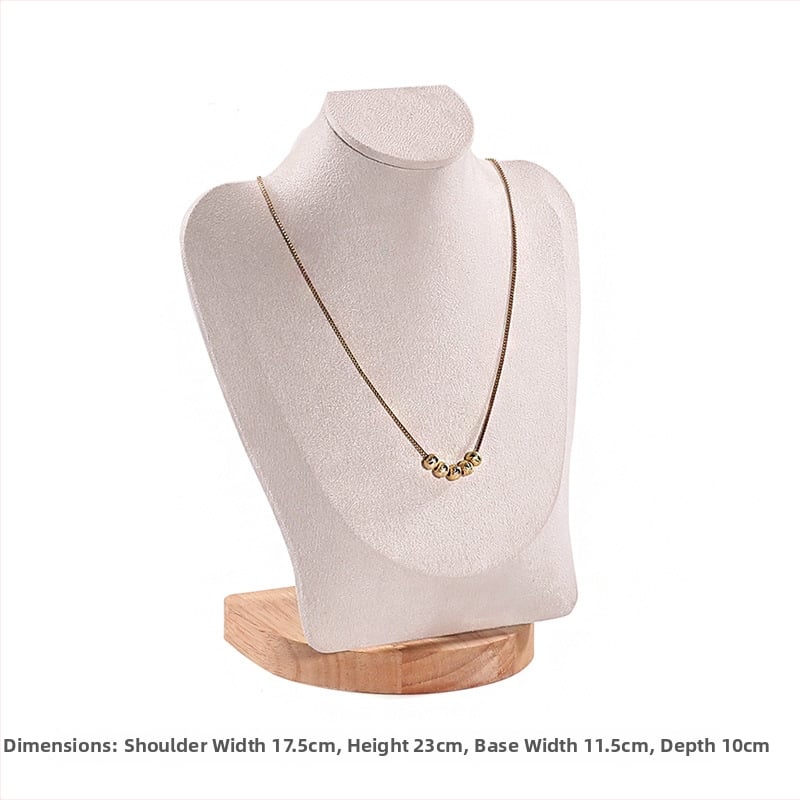 Kaklaru demonstrācijas statīvs – portreta dizains, ciets koks, korpuss ar flaneli, splicing tehnika, 2024. gada vasara