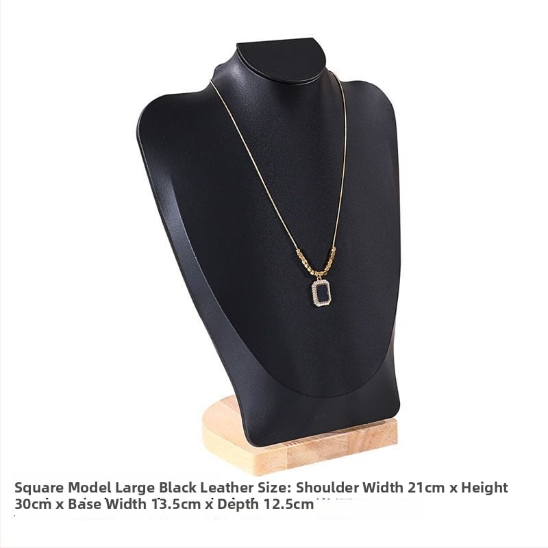 Kaklaru demonstrācijas statīvs – portreta dizains, ciets koks, korpuss ar flaneli, splicing tehnika, 2024. gada vasara