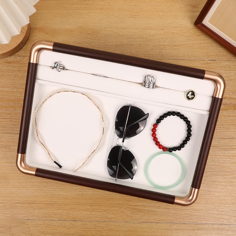 Viengabala koka rotaslietu izstādīšanas trauks, retro forma, senatnīgs stils, masīvs koks, locīšanas konstrukcija