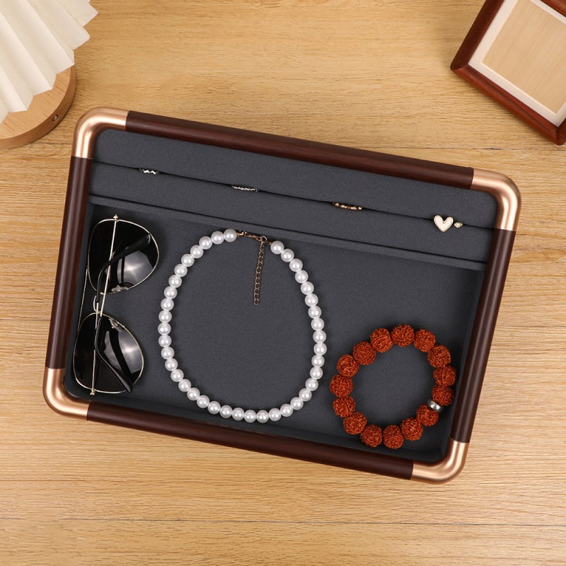 Viengabala koka rotaslietu izstādīšanas trauks, retro forma, senatnīgs stils, masīvs koks, locīšanas konstrukcija