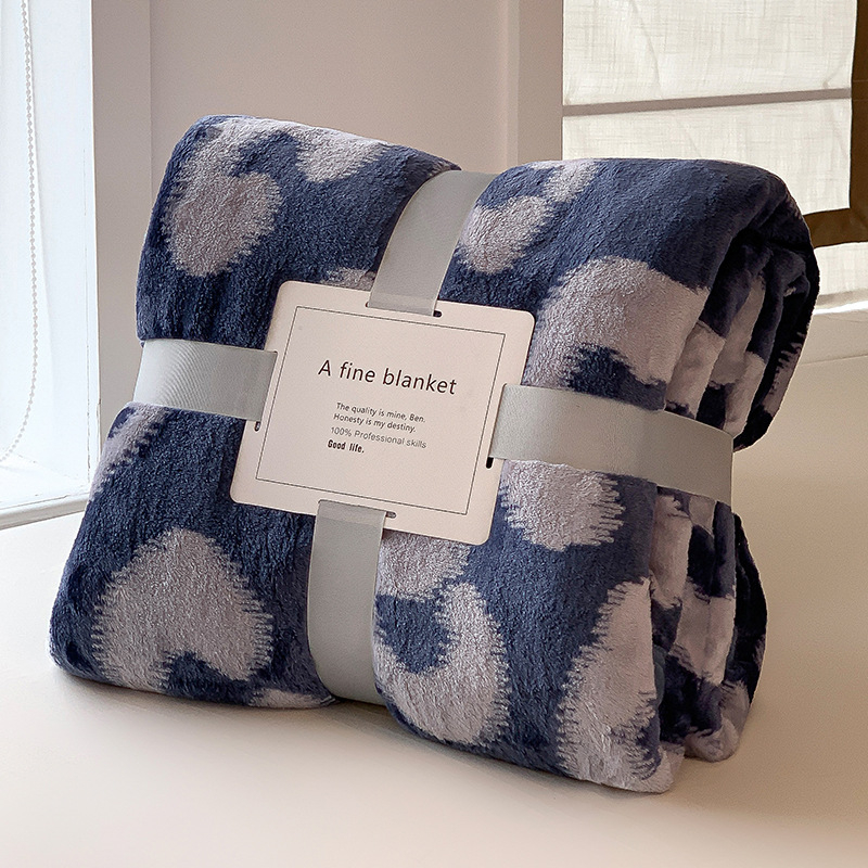 Nordiskā Coral Fleece sega, 1400 g, Pavasaris–Rudens, Poliesters