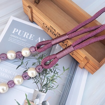 Aizkaru pērlīšu siksņa ar kristāla āķi (Zīmols: Other; Materiāls: Audums; Stils: Pastoraālais)