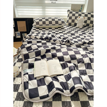 Lateksa ledus-silkas matrača komplekts – vienkāršs viļņu un punktu raksts, mūsdienīgs minimālisma stils, četrgabalu komplekts, lateksa saturs zem 70%