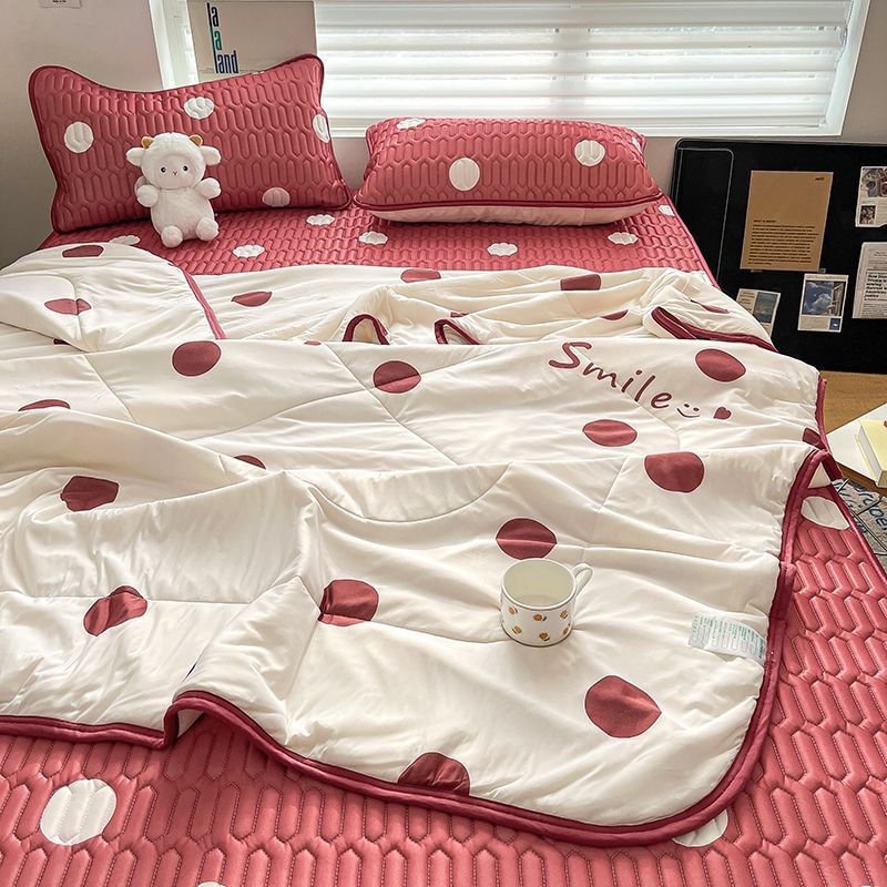 Lateksa ledus-silkas matrača komplekts – vienkāršs viļņu un punktu raksts, mūsdienīgs minimālisma stils, četrgabalu komplekts, lateksa saturs zem 70%