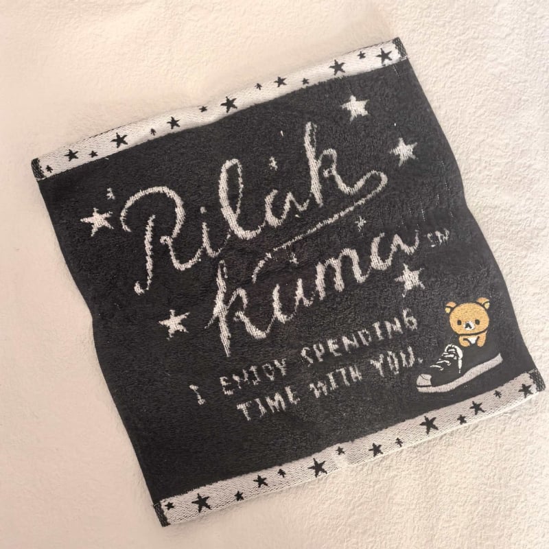 Kvadrātveida lakatiņš no 100% kokvilnas, bez vīšanas diegiem, izšuvumi un Jacquard tekstūra, 30 g, uzsūkšana 21–25 s