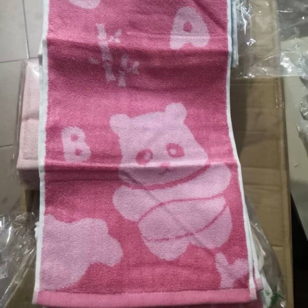 Bambusa šķiedras sejas dvielis bērniem – Jacquard, 55 g, sviedru uzsūkšana 5–10 s, karikatūras dizains