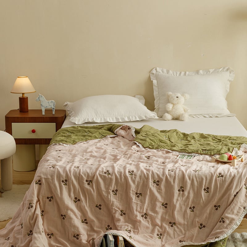 Bērnu karikatūras piecu slāņu marles gultas segu – 100% kokvilna, elpojoša, piemērota pavasarim un rudenim, reaktīvā druka, 1,55–2,0 kg