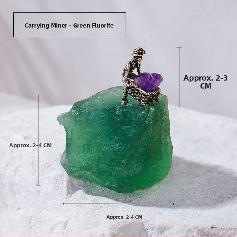 Bányász alakú kristály ércemintadarab, ametiszt és zöld fluorit, dekoratív geometriás kristály dísztárgy