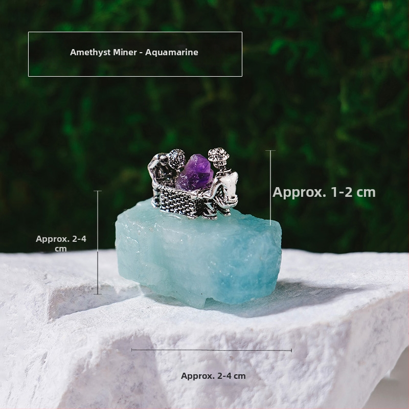 Bányász alakú kristály ércemintadarab, ametiszt és zöld fluorit, dekoratív geometriás kristály dísztárgy