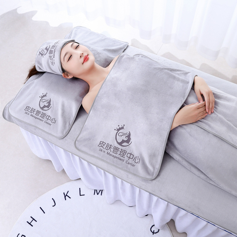 Szépségszalon törölközőkészlet | mikroszálas, finom szálak; bolyhosodásmentes; súly 301-350 g; NET verzió