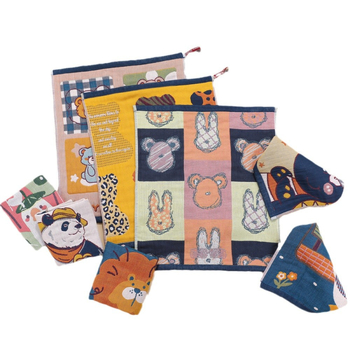 Tīras kokvilnas gāzes kvadrātveida dvielis, 32s diegs, žakarda audums, ūdens uzsūkšanās 0–5 s