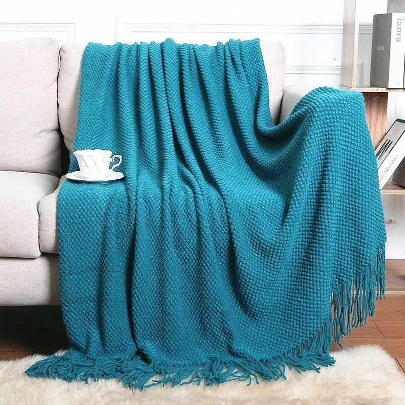 Akrila adīta sega, viendabīgs raksts, viegls luksusa stils, 500–799 g, pielāgojama