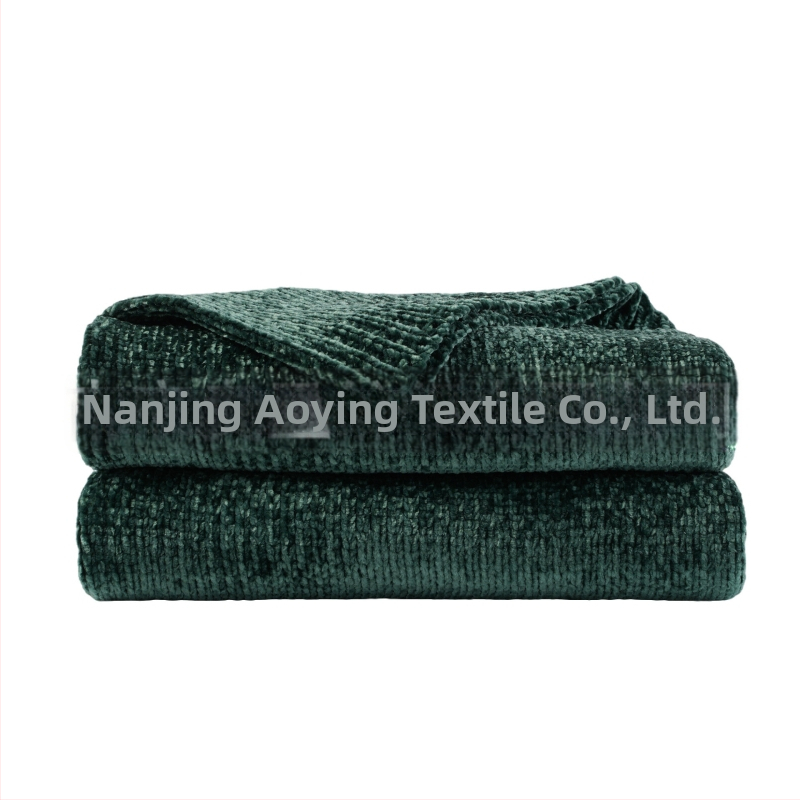 Chenille pleds dīvānam, poliesters, bieza adījums, vienkrāsains, 860–910 g, pielāgojams