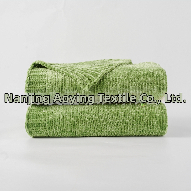 Chenille pleds dīvānam, poliesters, bieza adījums, vienkrāsains, 860–910 g, pielāgojams