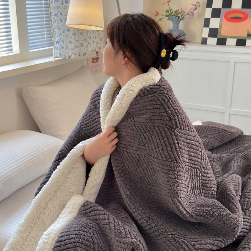 Poliestera korāla flīsa džakarda pleds, dubulti slānis, 300–500 g, visu gadalaiku lietošanai, pielāgojams