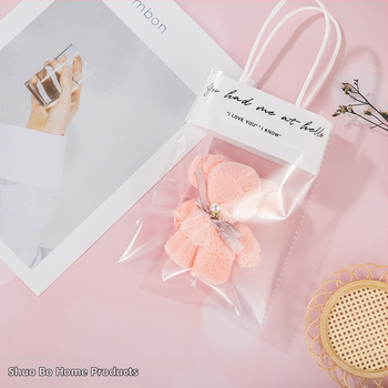 Lāča dizaina dvielis - superfinas šķiedras, diegs 40, šuvums, uzsūkšanās 60–85S