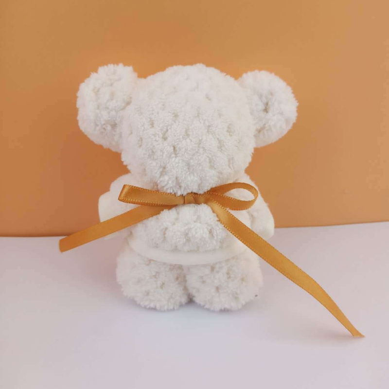 Lāča dizaina dvielis - superfinas šķiedras, diegs 40, šuvums, uzsūkšanās 60–85S