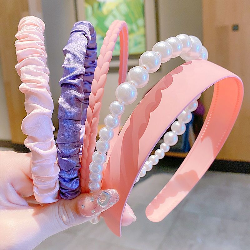 Roku darīta satīna galvas lente ar pērlītēm meitenēm - dabīgs stils, svaigs un salds