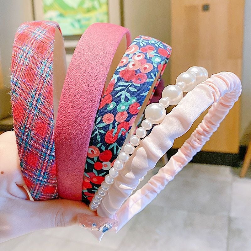 Roku darīta satīna galvas lente ar pērlītēm meitenēm - dabīgs stils, svaigs un salds