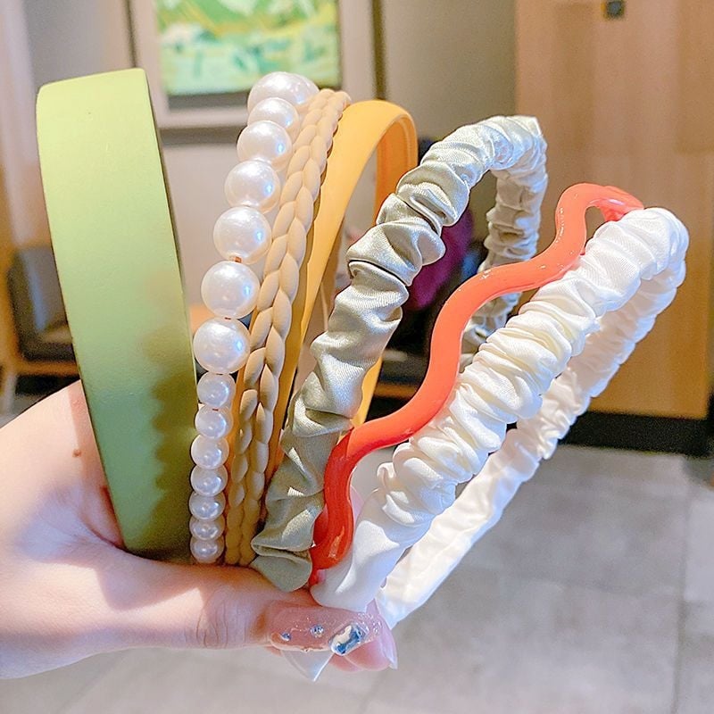 Roku darīta satīna galvas lente ar pērlītēm meitenēm - dabīgs stils, svaigs un salds