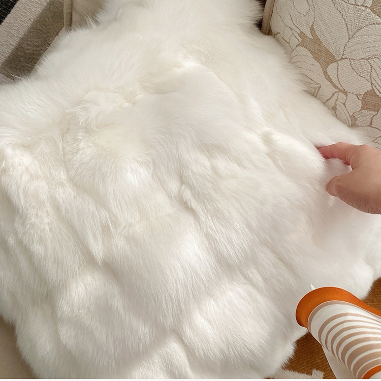 Spilvena vāciņš, plīša materiāls, sērija 653, vienkrāsains raksts, dzīvojamā istaba