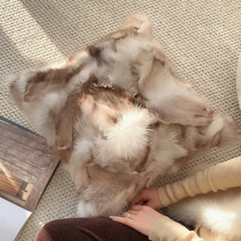 Spilvena vāciņš, plīša materiāls, sērija 653, vienkrāsains raksts, dzīvojamā istaba