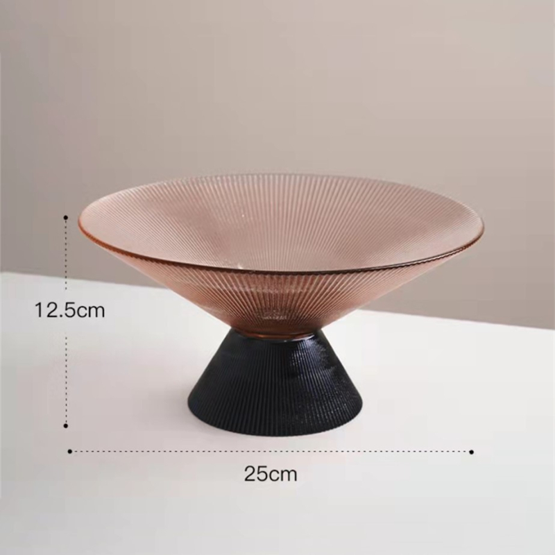 Stikla augļu plate Eiropas stilā ar gaišu luksusa retro dizainu, Autonomy zīmols, uzsākta 2021. gadā.