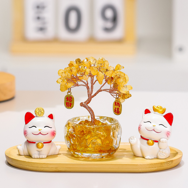 Sveķu laimes koks ar kaķi – biroja un viesistabas dekora, mūsdienīgs minimālisms stils (Materiāls: Sveķi; Stils: Mūsdienīgs minimālisms; Tēma: Citrins laimes koks ar kaķi; Kategorija: Sveķu amatniecība; Zīmols: Ruijie)