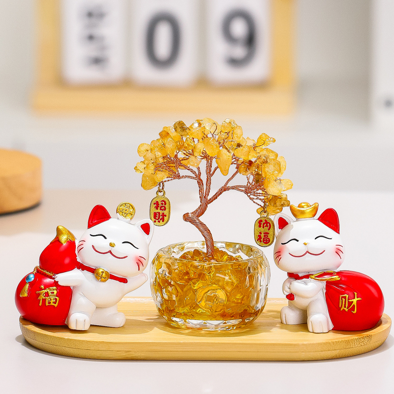 Sveķu laimes koks ar kaķi – biroja un viesistabas dekora, mūsdienīgs minimālisms stils (Materiāls: Sveķi; Stils: Mūsdienīgs minimālisms; Tēma: Citrins laimes koks ar kaķi; Kategorija: Sveķu amatniecība; Zīmols: Ruijie)