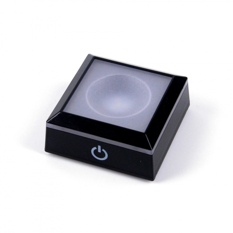 Nakts gaismas dekors ar pieskāriena sensoru, seši mirgošanas režīmi un dubultā lampas pamatne — plastmasa, mūsdienīgs stils