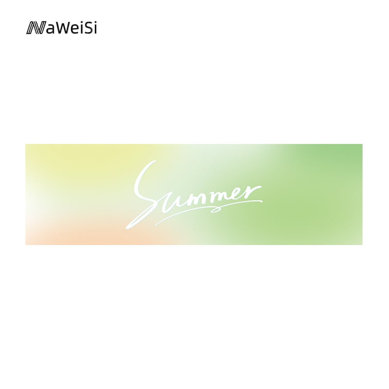 Navis mikrofibras sporta dvielis – drukāts logotips, 21 pavedienu viengabalīga konstrukcija, ātra žāvēšana, svars 180–250 g, absorbcija 5–10 s