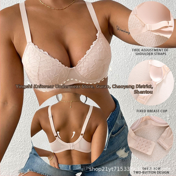 Csipkés melltartó állítható pántokkal, vékony formázott kosarakkal, fő anyag: nejlon, bélés: spandex, hátoldali 4 sor záróval