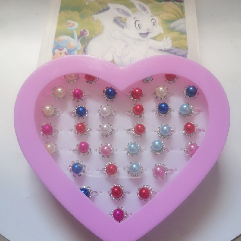 Bērnu gredzenu komplekts ar kristāla akmeņiem, regulējams, sirds formas dāvanas kastē, 36 gab., japāņu un Dienvidkorejas stils bērniem