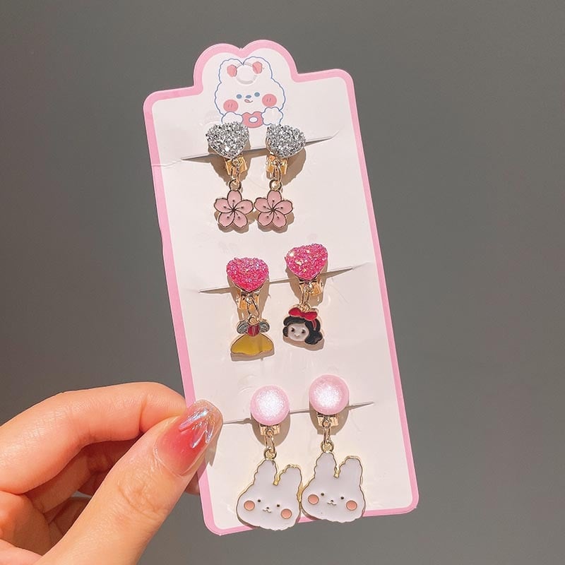 Bērnu klipses auskari ar zaķīša kulonu, karikatūras stils, roku darbs no sakausējuma, vecuma diapazons 3–10 gadi