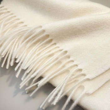 Šal od 100% vune, warp pletenje, zadržava toplinu, zima, produžena duljina sa resicama