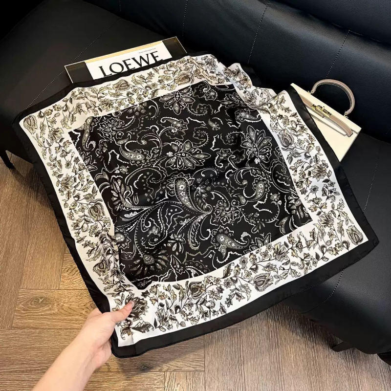 Šal od svile kvadratnog oblika za muškarce — svila, jednostavno tkanje, kvadratni oblik, motiv kešu cvijeta, otisak