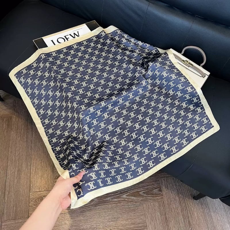 Šal od svile kvadratnog oblika za muškarce — svila, jednostavno tkanje, kvadratni oblik, motiv kešu cvijeta, otisak