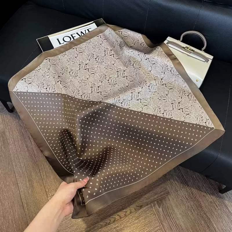 Šal od svile kvadratnog oblika za muškarce — svila, jednostavno tkanje, kvadratni oblik, motiv kešu cvijeta, otisak