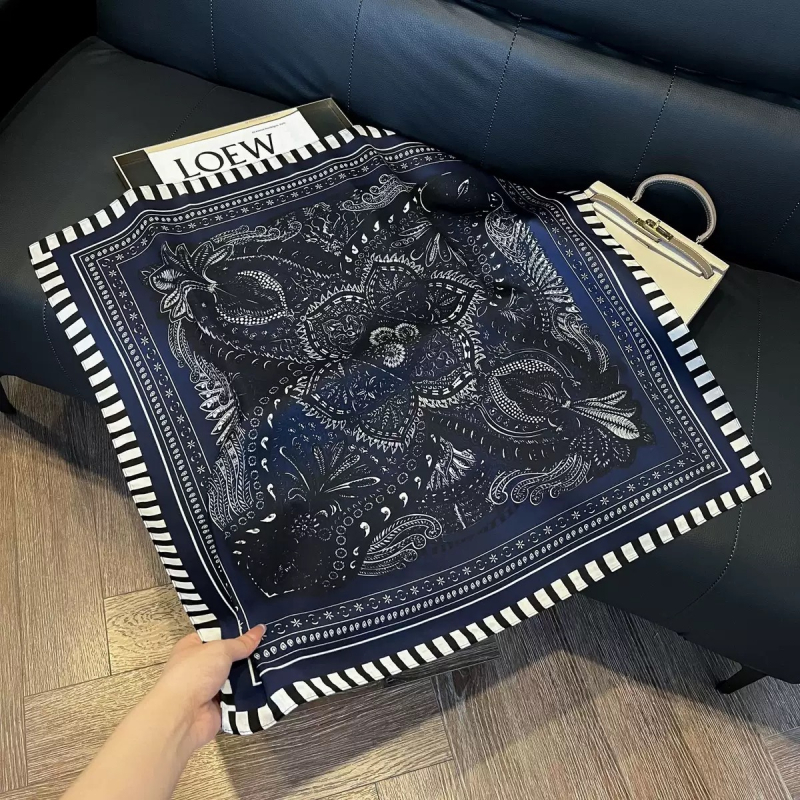 Šal od svile kvadratnog oblika za muškarce — svila, jednostavno tkanje, kvadratni oblik, motiv kešu cvijeta, otisak