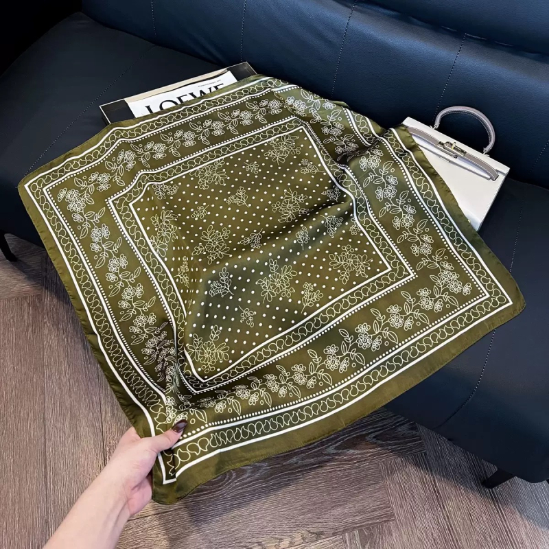 Šal od svile kvadratnog oblika za muškarce — svila, jednostavno tkanje, kvadratni oblik, motiv kešu cvijeta, otisak